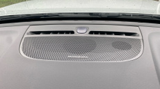 Volvo XC40 2.0 B4P Ultra Dark 5dr Auto Petrol Estate